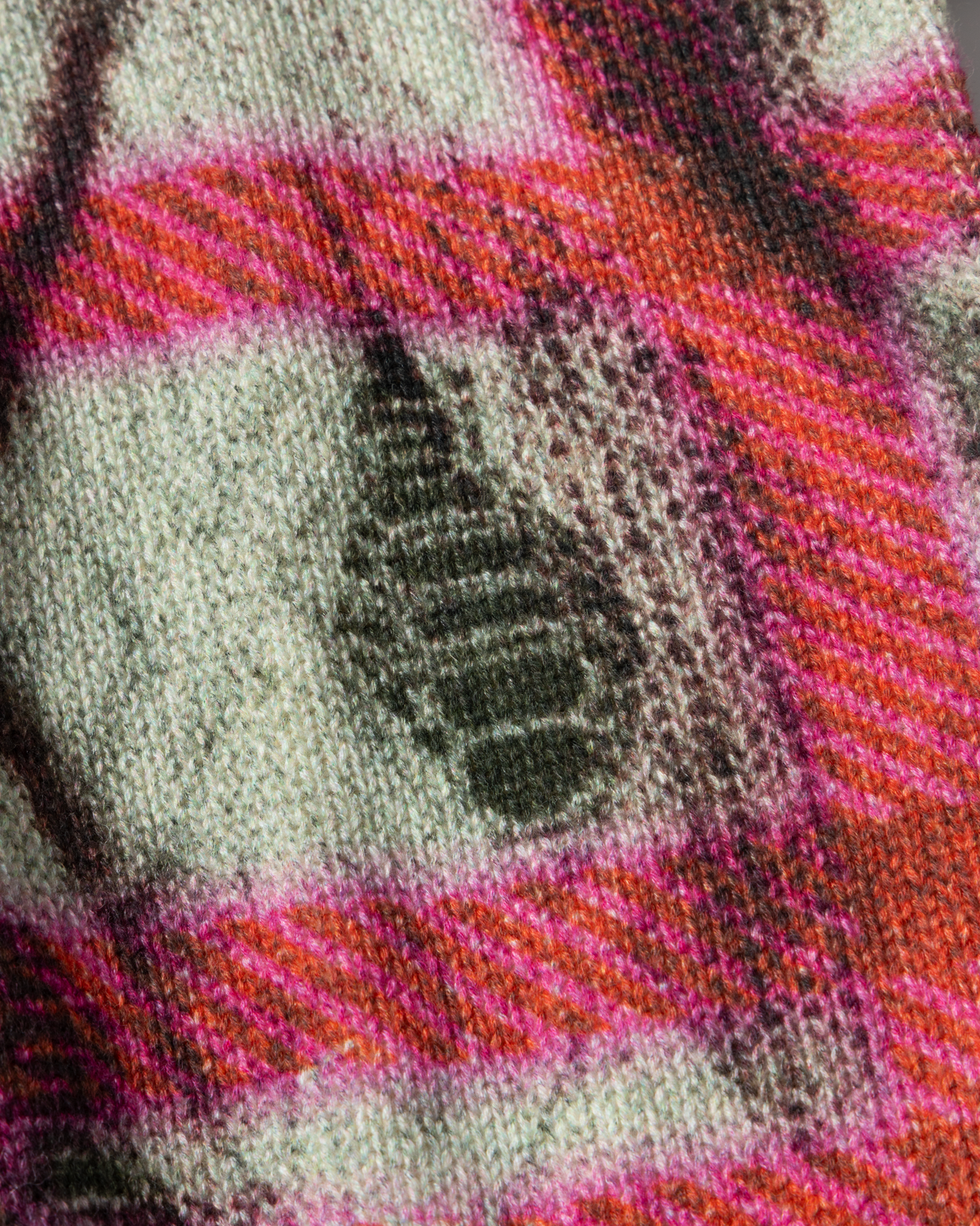 Digi Patchwork V Neck Knit