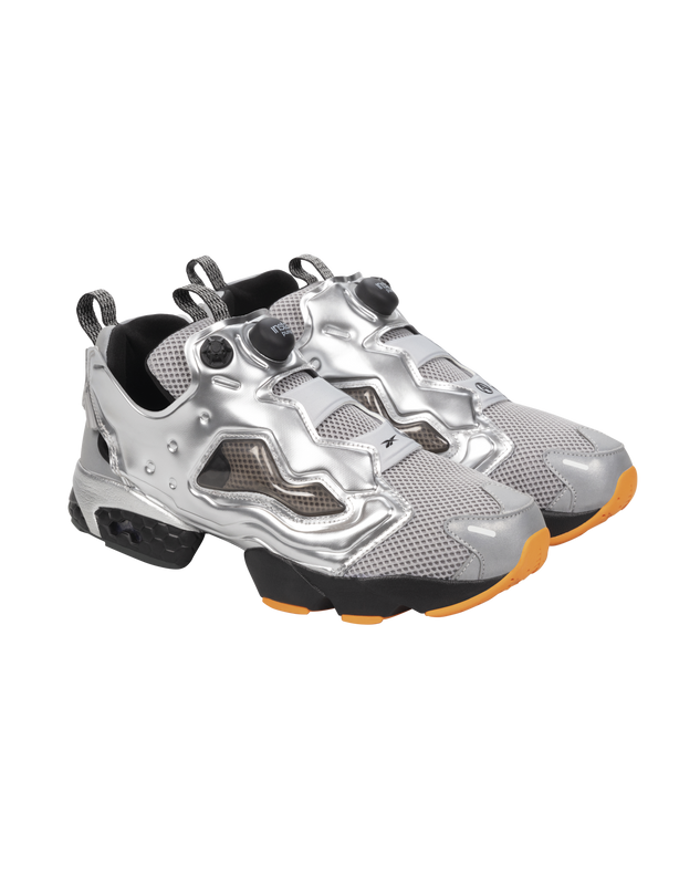 aries x reebok - insta pump fury silver