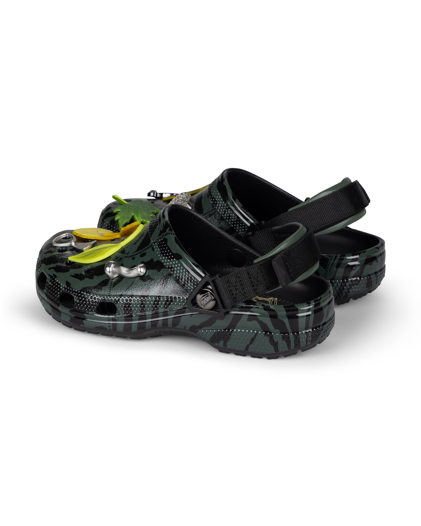 aries x crocs classic clog