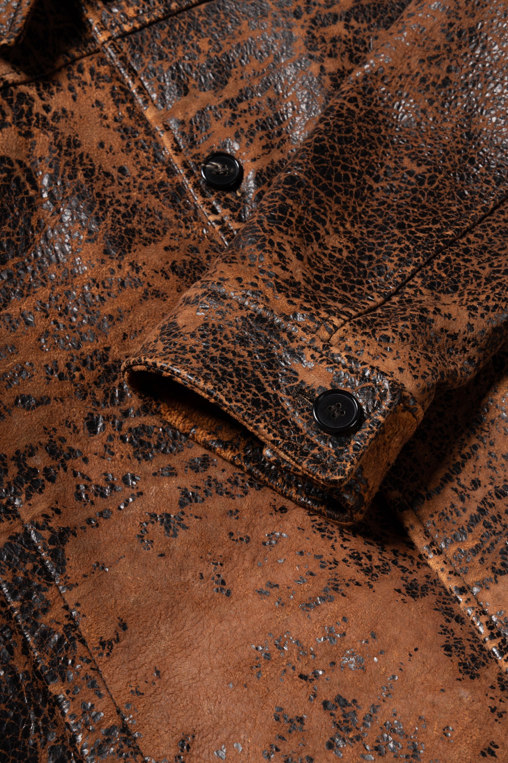 Load image into Gallery viewer, Distressed Leather Jacket