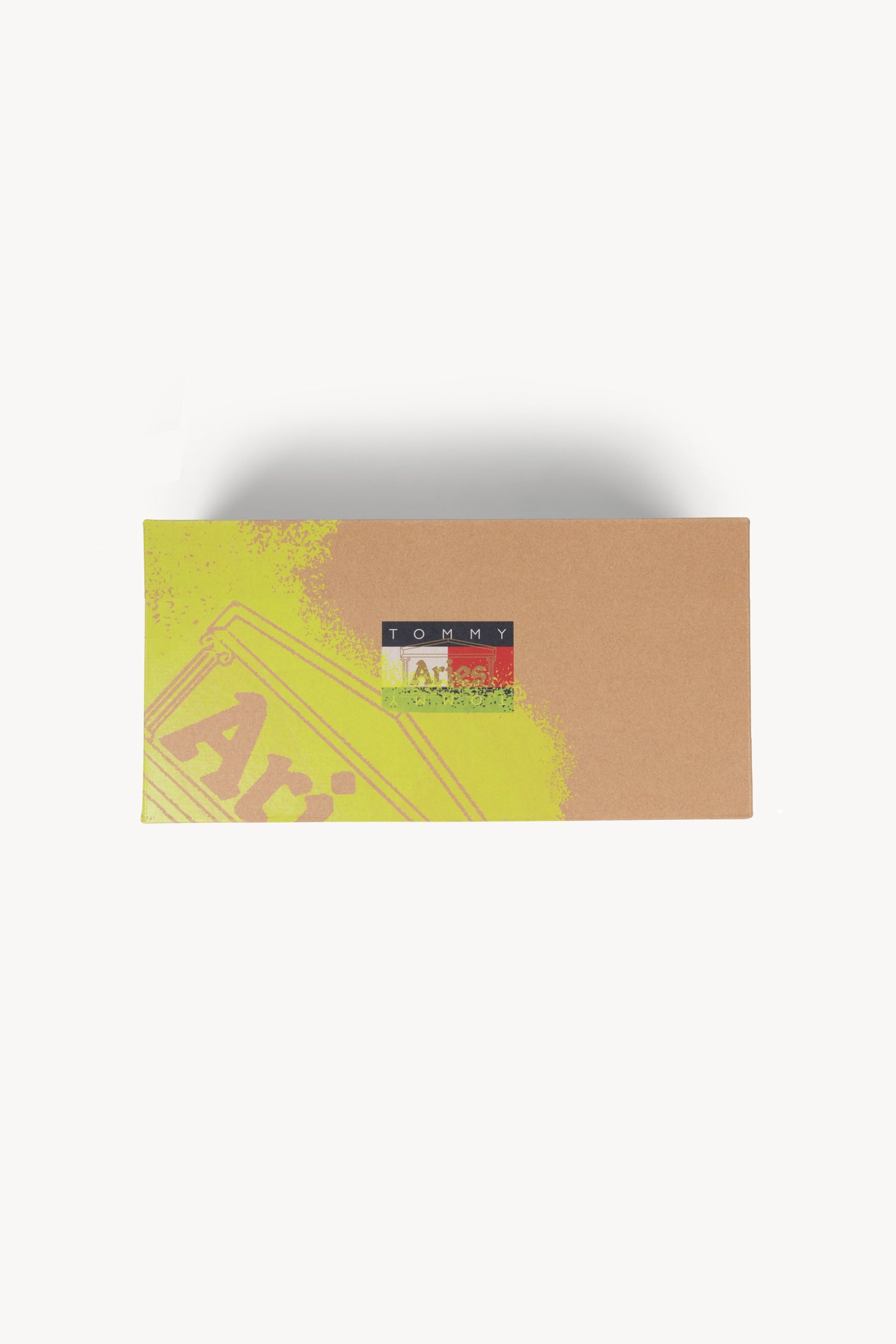 Tommy X Aries Sliders