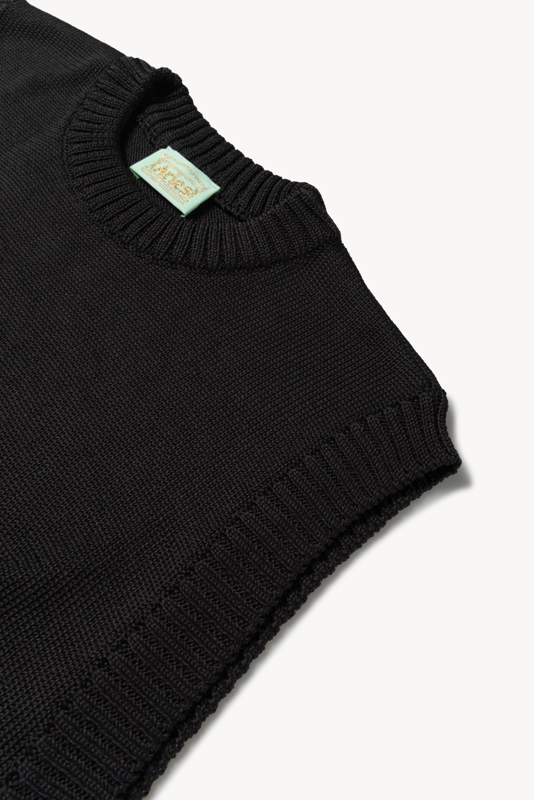 画像をギャラリービューアに読み込む, Recycled Reverse Knit Temple Sweater Vest
