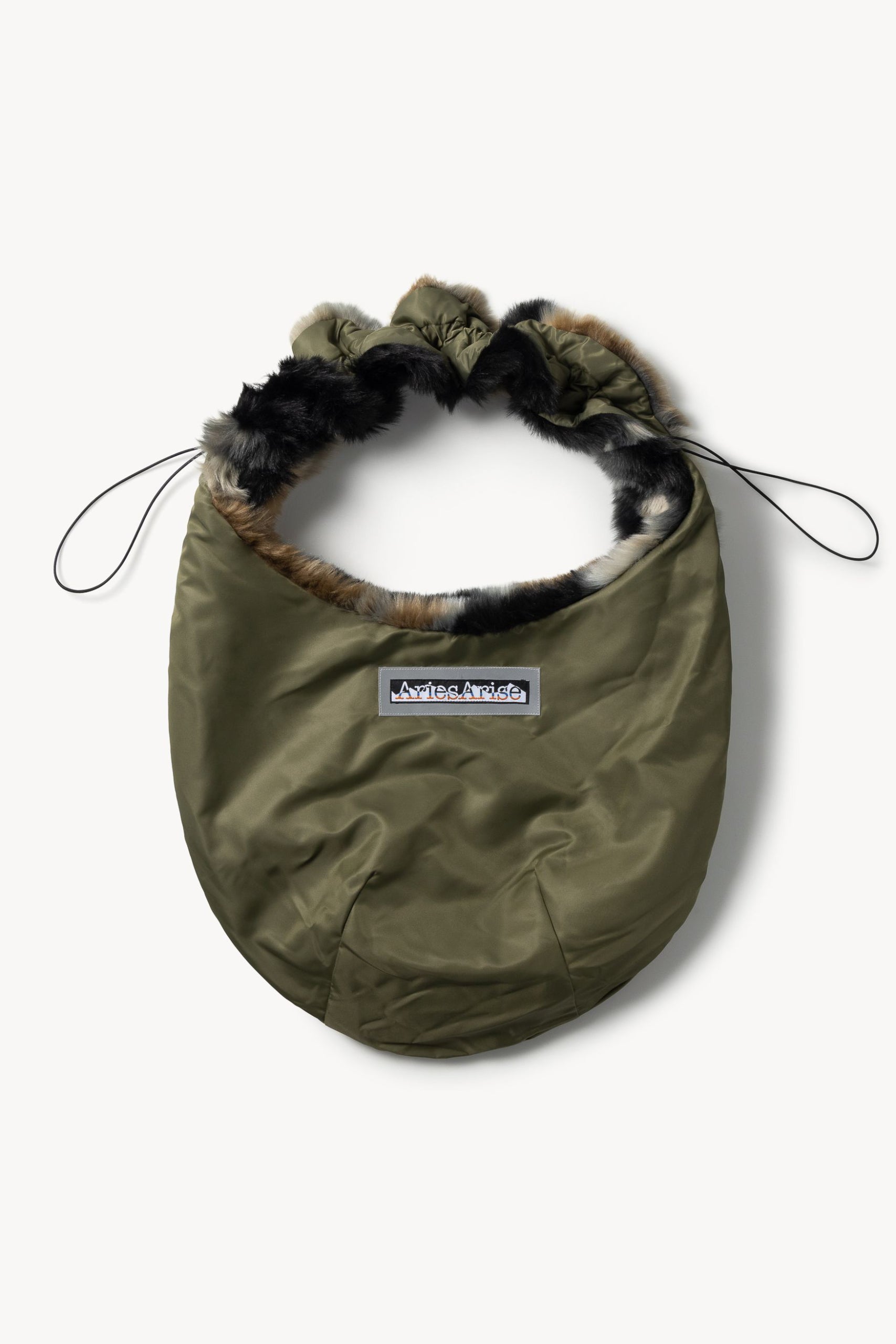 Load image into Gallery viewer, Fur/Nylon Reversible Cave Bag