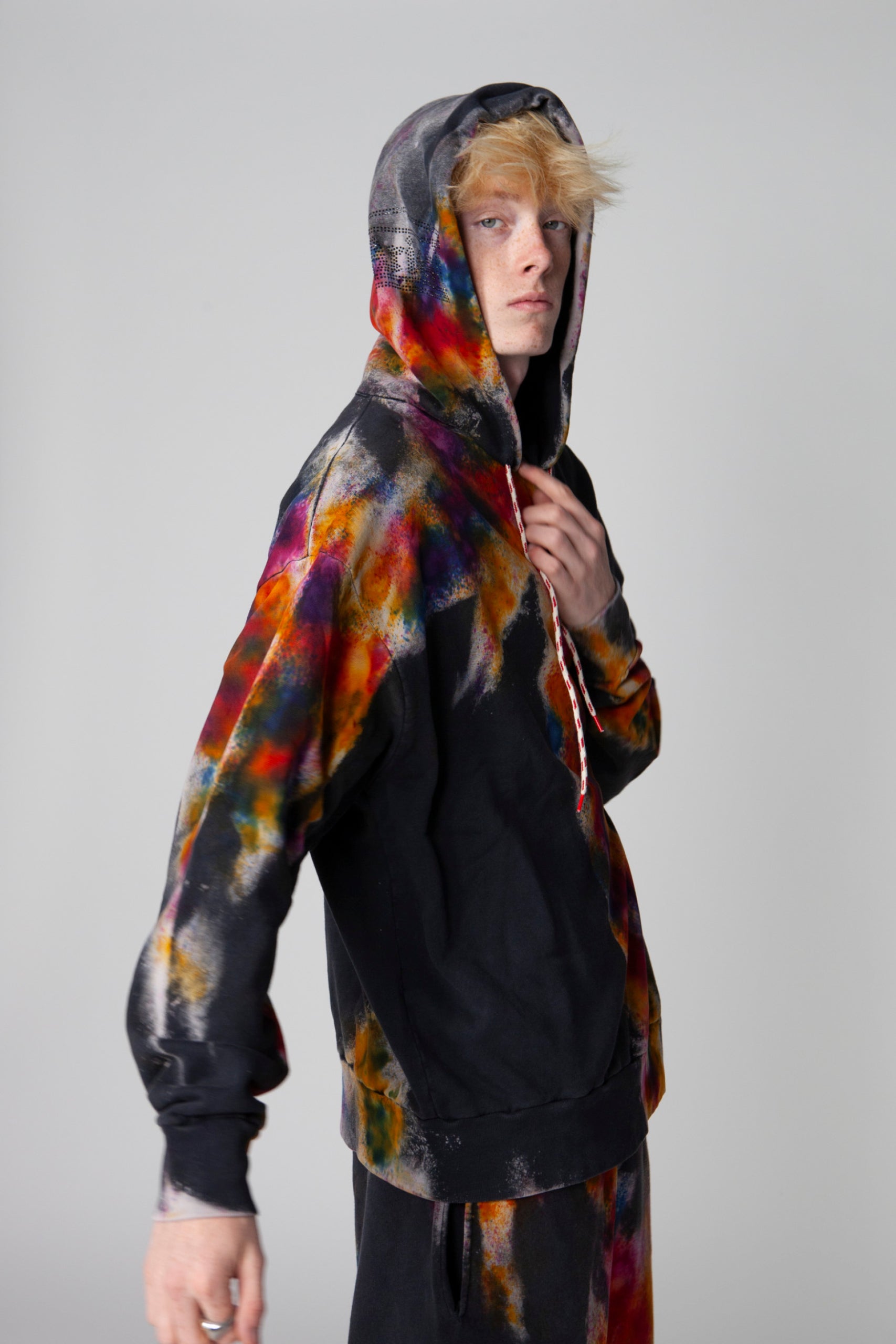Load image into Gallery viewer, Colourspray Hoodie
