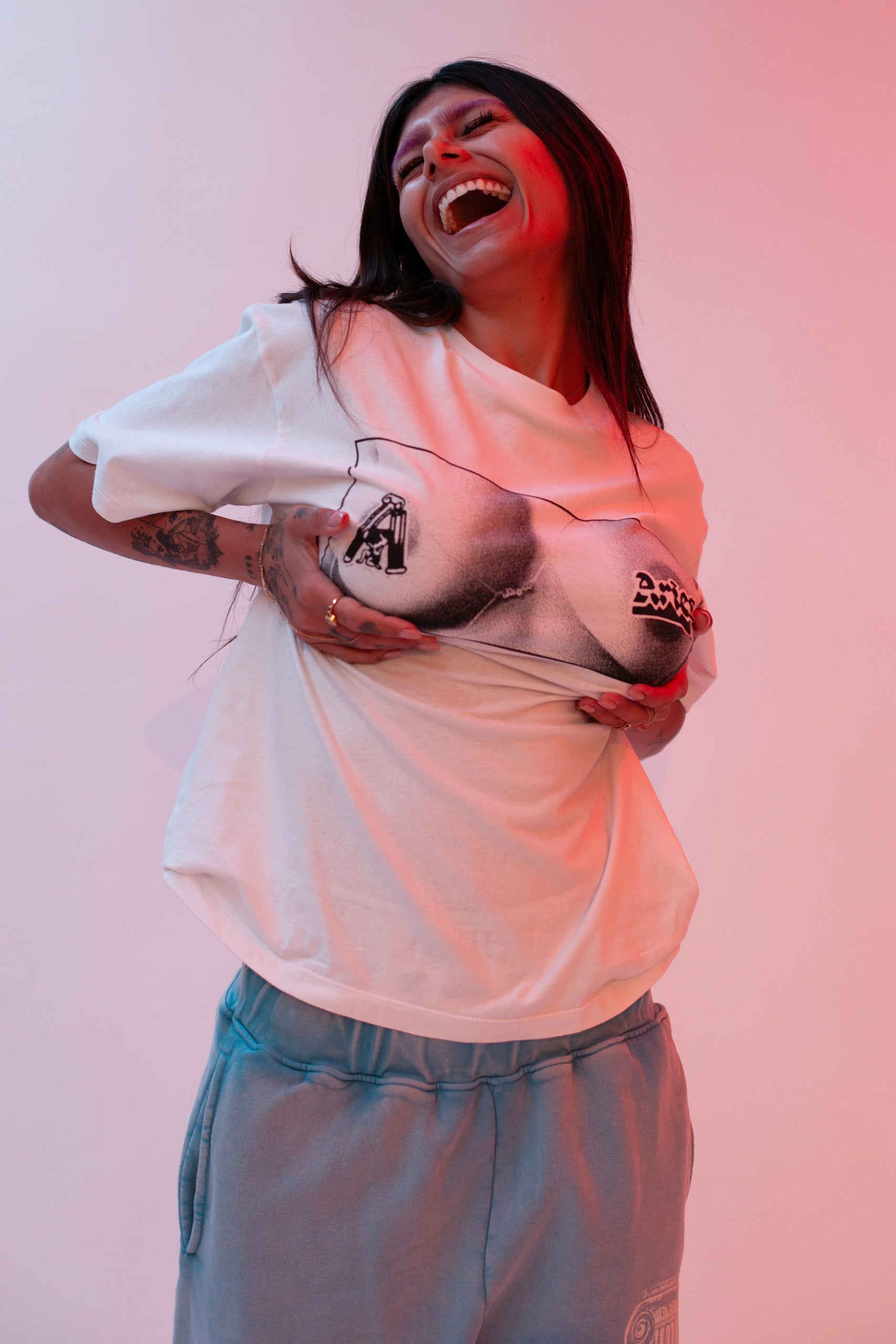 Load image into Gallery viewer, Mia Boobs SS Tee