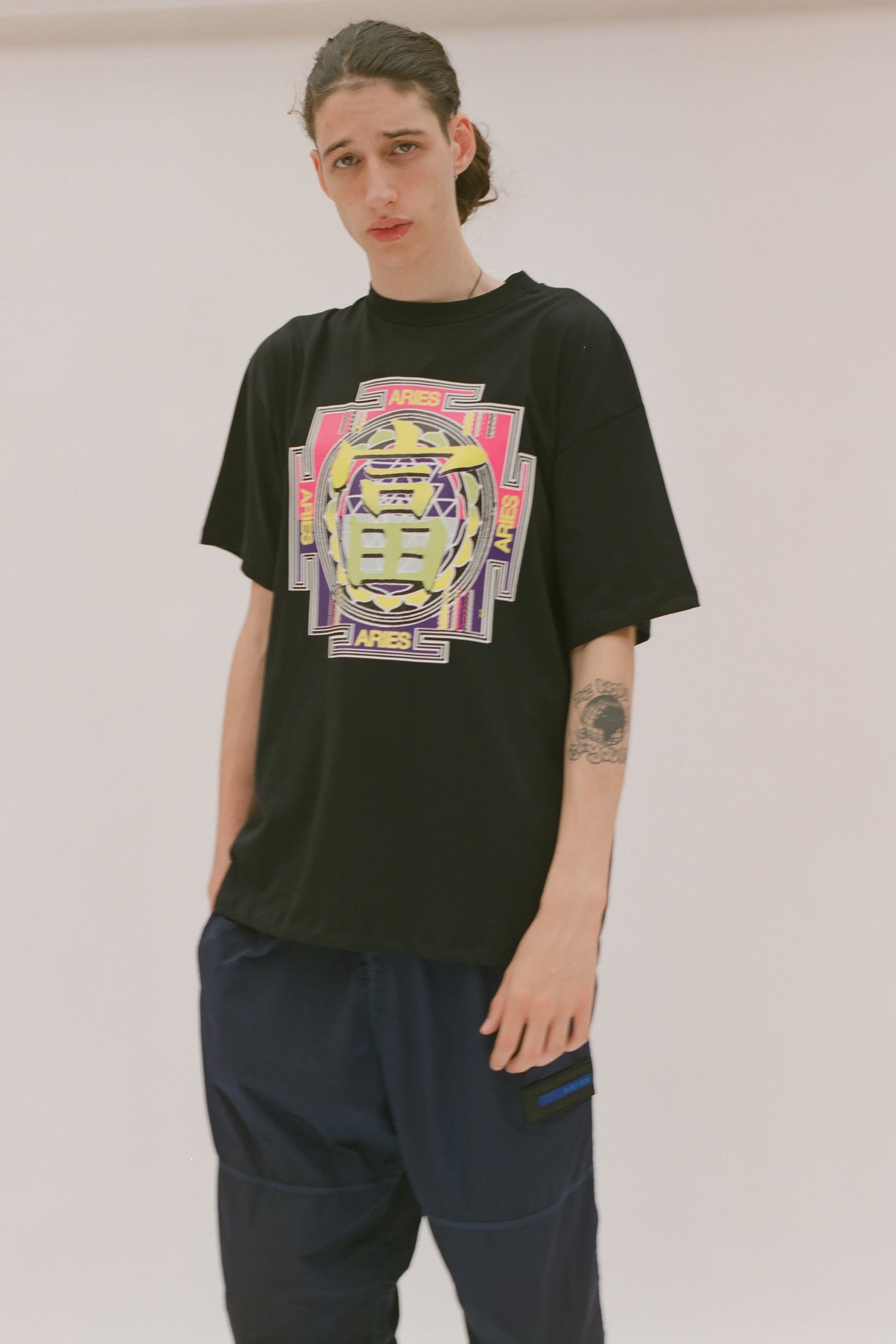 Load image into Gallery viewer, Gōng Temple Tee